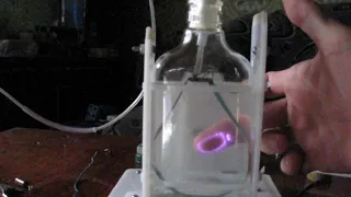 Эффект Кирлиана. Kirlian effect (corona discharge).