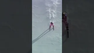 Skiing at over 200km/h 🤯