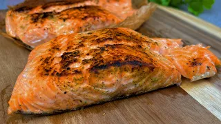 How easy and delicious to prepare juicy salmon in a pan