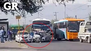 Pelean chofer de ruta y conductor en Monterrey | Monterrey