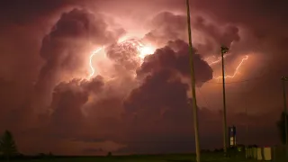 8/11/2023 | Incredible Supercell Storms w/ Heat Lightning Night Footage & Captures - King City, MO