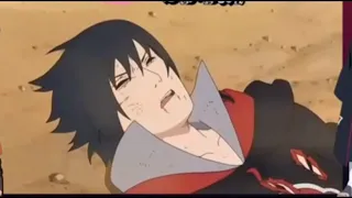 Sasuke muerde a karin