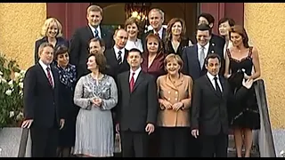 Heads of states arrive for dinner