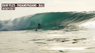 The Best Swell is the West Swell at PadangPadang - RAWFILES - 10/SEP/2021 4K