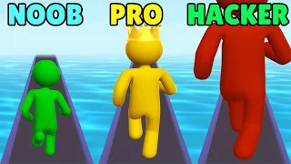 NOOB vs PRO vs HACKER in Giant Rush!