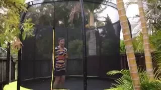 5 EASY TRAMPOLINE TRICKS