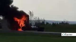 На кузбасской трассе сгорел тягач