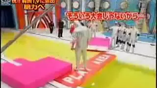 Funny Japanese Game Show - Human Tetris