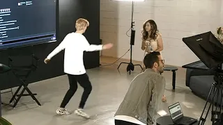 xQc and Pokimane dancing together