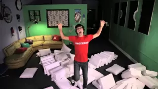 2 Guys 600 Pillows (Forwards Version).mp4