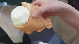 Korean Street Food Fish Shaped Bun Ice Cream. 길거리음식 붕어빵 아이스크림