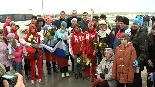 Тюменских паралимпийцев встретили в Рощино