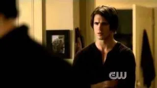 The Vampire Diaries - Season02 Episode01 - The return - Damon kill Jeremy