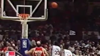 MICHAEL JORDAN: 30 pts vs New York Knicks (1986.12.25)