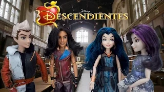 Disney Descendientes Muñecas - Episodio 1 Mal Evie Ben Jay Carlos
