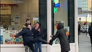 Another junkie drama Glasgow Trongate 18/03/22 (no sound)