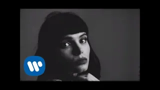 Winona Oak - He Don't Love Me [Official Music Video]