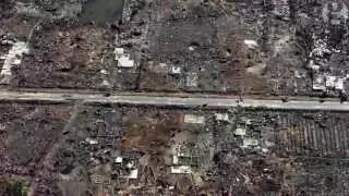 Photographing the 2004 tsunami victims