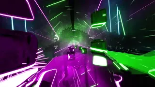 Centipede sped up is crazy (125%) - Beat Saber