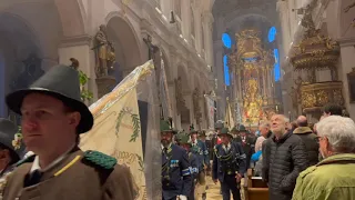 Requiem Papst Benedikt Alter Peter München Gebirgsschützen, Pope Benedict Munich Bavaria Windmann