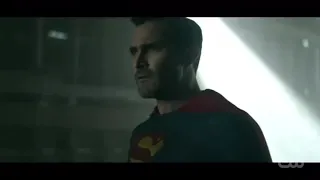 Superman uses X-Kryptonite against Bizzaro | Superman & Lois