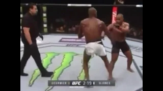 UFC 214: Jon Jones nocauteia Cormier e reconquista cinturão