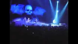 Avenged Sevenfold Madrid 2013 Buried Alive