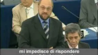 2/2 Schulz vs Berlusconi al Parlamento Europeo (video completo e con sottotitoli)