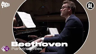 Beethoven: Pianotrio in Bes, op. 11 - Trio Légende - Live concert HD