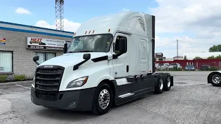 FOR SALE - 2020 Freightliner Cascadia - DD15, DT12, loaded, APU, WARRANTY LOW MILES