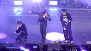 BTS 'Run' 4K Fancam @ 221015 BTS YET TO COME IN BUSAN CONCERT