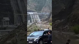 Селевой поток повредил дороги в горах Дагестана