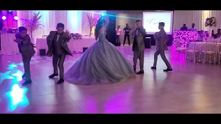 HALO/BEYONCÉ ¿APOCO PENSABAS QUE NIÑOS DE 11Y12 AÑOS NO PODIAN BAILAR ESTE PERFECTO VALS🤑 CHECA☝ESTO