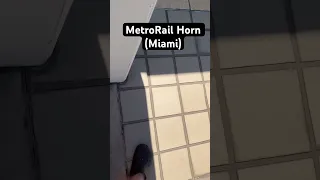 Metro rail horn