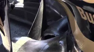 Awesome Lotus-Renault R31 forward exhaust at work