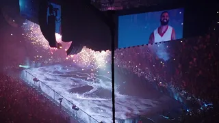 Drake LIVE "God's Plan" in Chicago