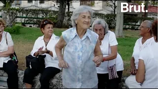 Comment le monde s'occupe de ses personnes âgées