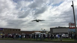 Antonov-225 Mriya landing at YYZ Toronto Pearson