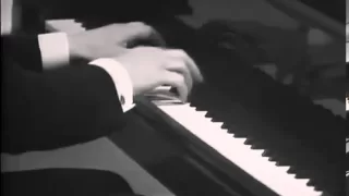 Arturo Benedetti Michelangeli   Chopin Valzer Op 69 N 1