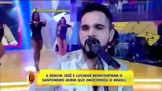 Zezé de Camargo e Luciano emocionam o programa de aniversário do Legendários