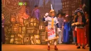 Richard Wilson in Panto Dick Whittington