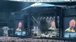 Brian Johnson, Lars Ulrich, Foo Fighters, Back in Black, Taylor Hawkins Tribute, Wembley 9/3/22