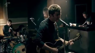 Noel Gallagher's High Flying Birds - Don't Look Back In Anger (Live at RAK Studios, 2017)