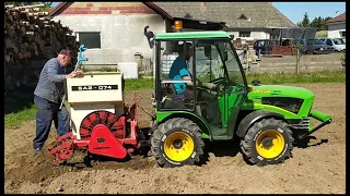 Sázení brambor malotraktorem Vega 36 HP 27.4.2024