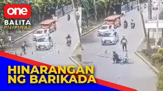 Motorcycle rider sa Cebu City, sumemplang matapos biglang harangan ng barikada