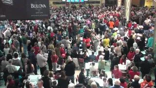 OKC Flashmob sings Hallelujah