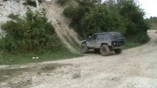 jeep Cherokee XJ off road Devils Pit hill climb rock crawl extreme fun
