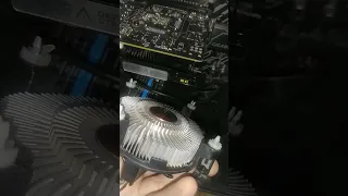 i7 com cooler box? 🤦🏽‍♂️