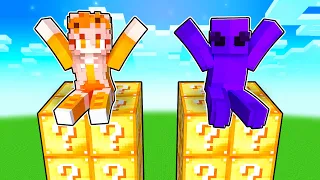 Playing a LUCKY BLOCK TOWER RACE in Minecraft!