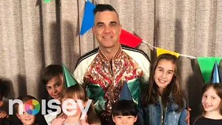 Robbie Williams Gets Interviewed By Cute Kids